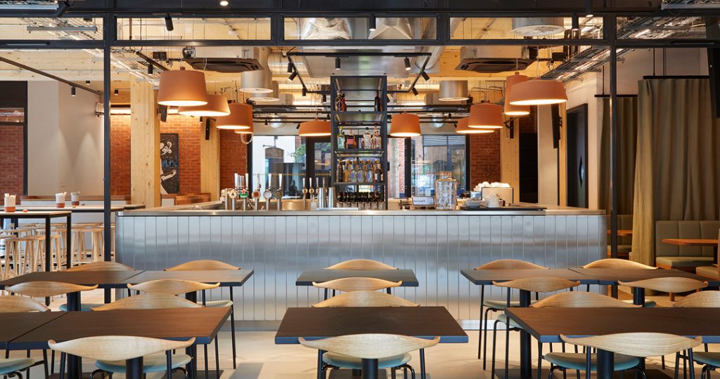 Hot desk lounge Looking for a great place to work. Our hot desks to hire in Brixton come with access to meeting rooms