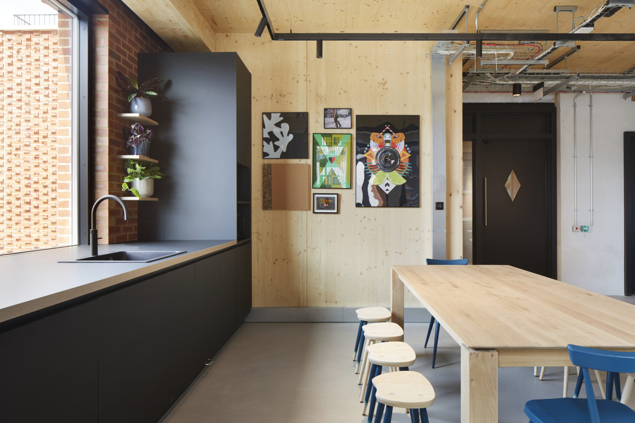 Beautifully designed breakout spaces, with our office spaces to let