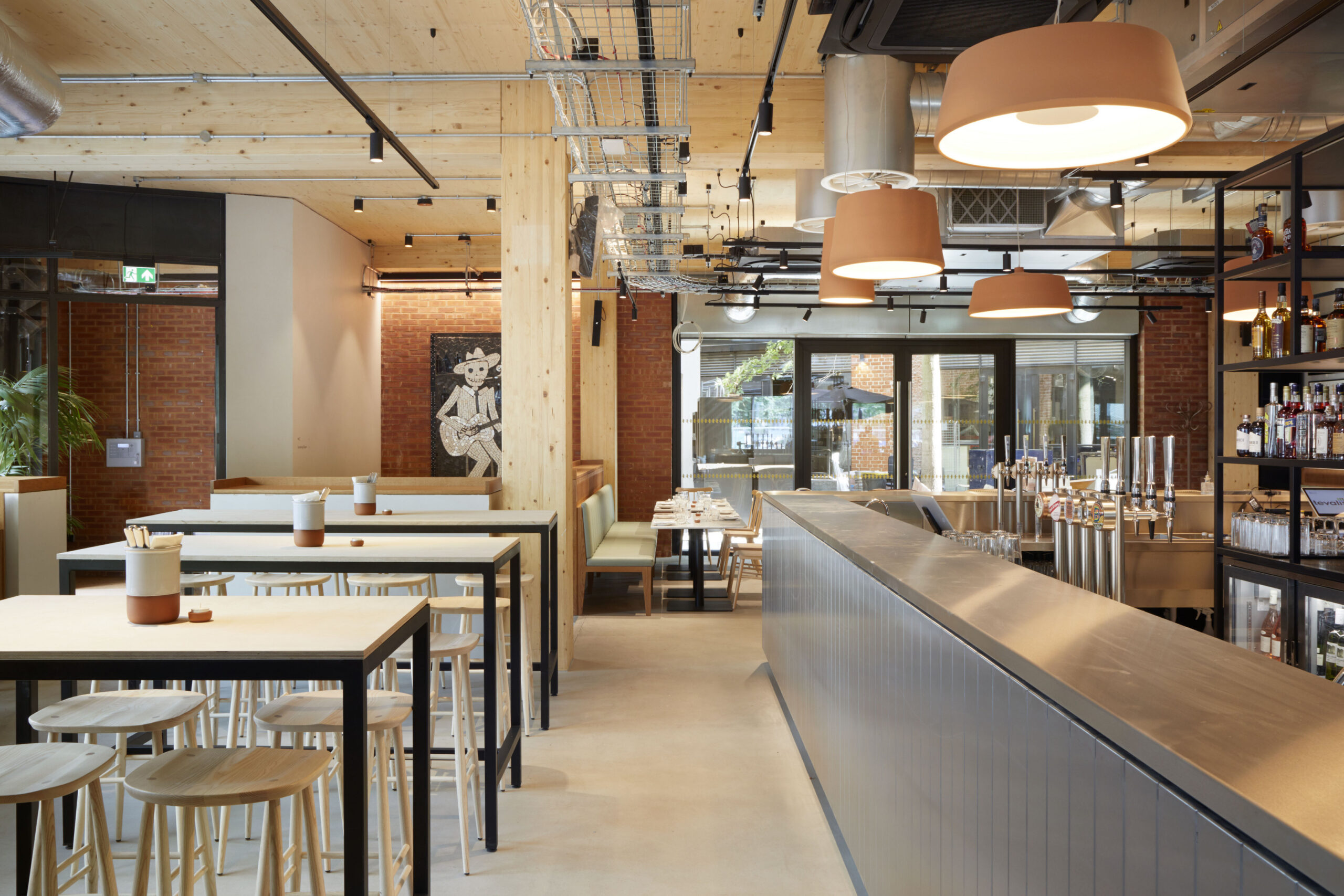 Does your new office has a cafe? Here at The Department Store Studios in Brixton we have a beautiful Cafe for you to enjoy.